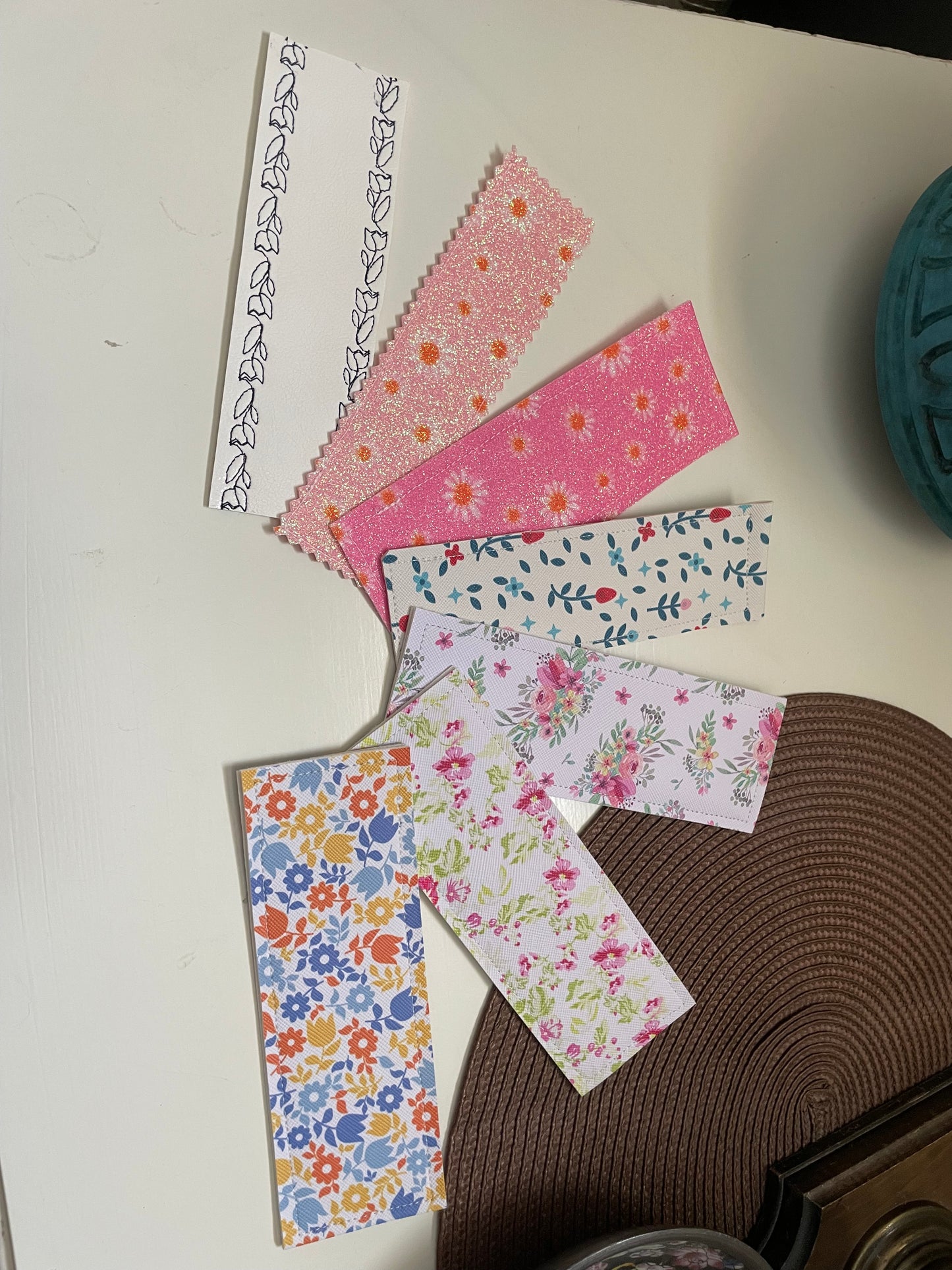 Handmade Floral Faux Leather Bookmark – Gift for Readers | Slim Book Lovers' Accessory